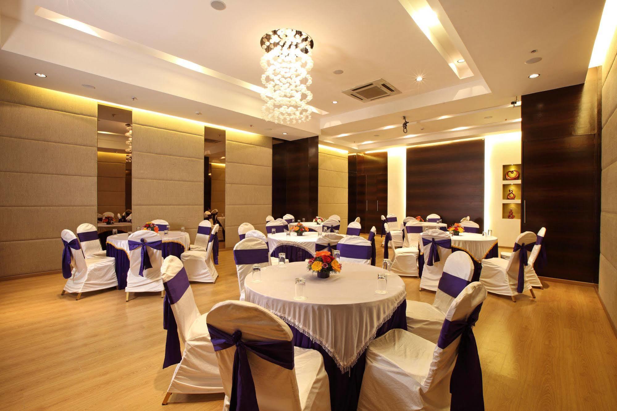 Octave Hotel & Spa - Sarjapur Road Bangalore Eksteriør billede